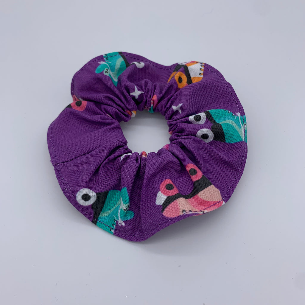 Roller Skates Scrunchie - 90s Fashion Scrunchie