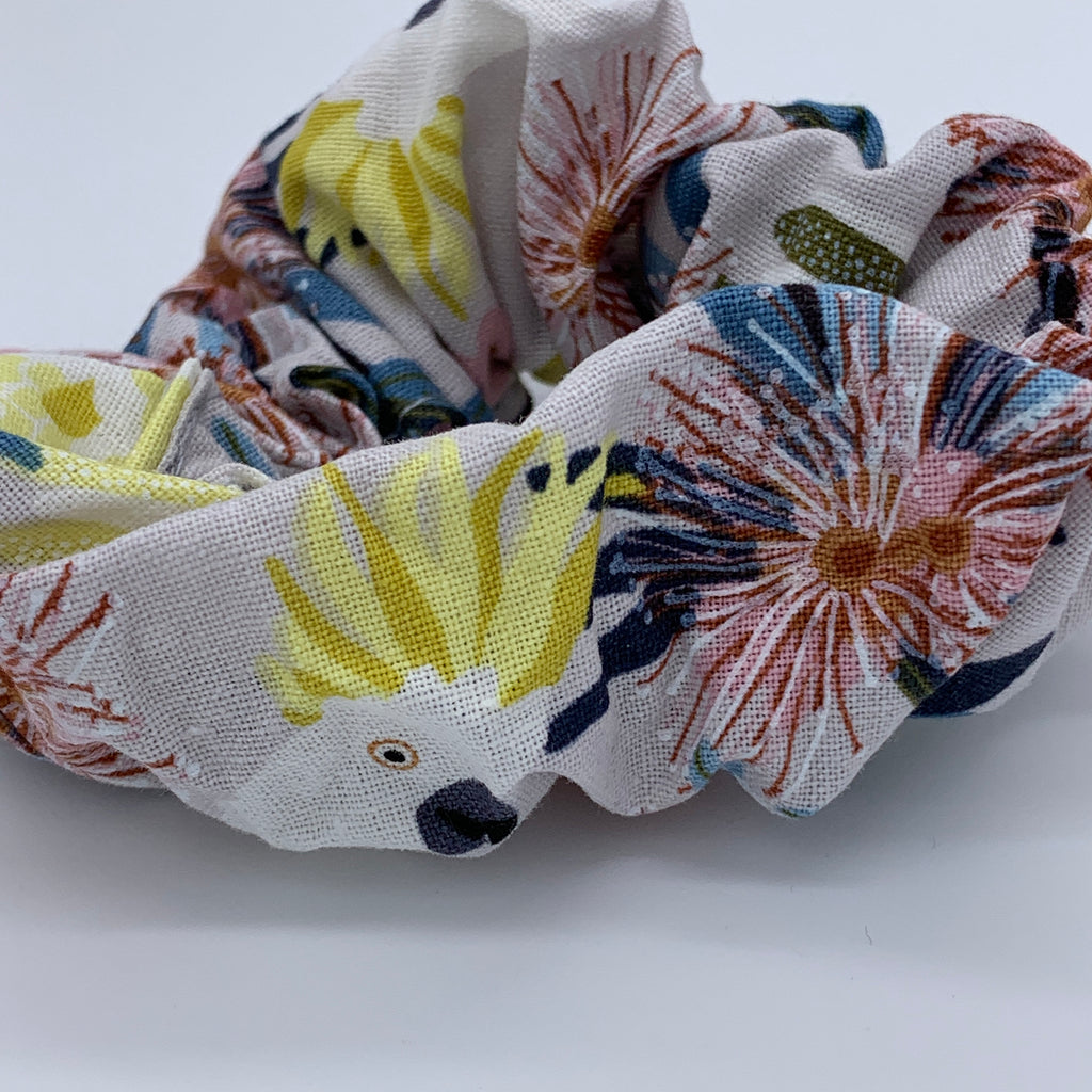 Cockatoo Scrunchie - Australiana Scrunchy - Bird Scrunchie